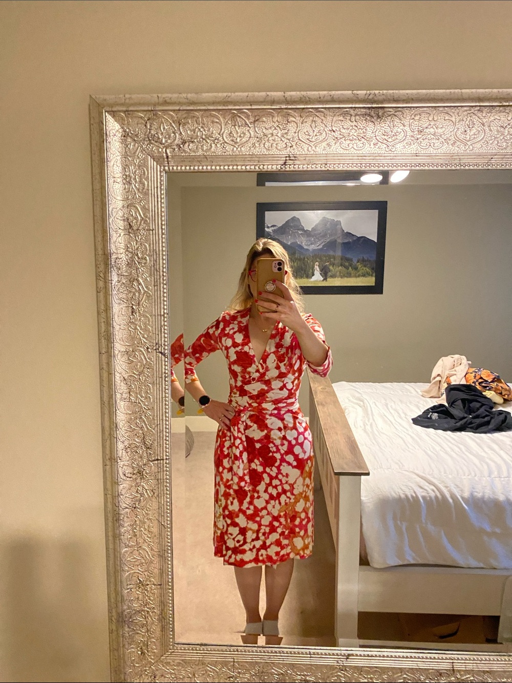 Diane von Furstenberg Abstract Floral Silk Wrap Dress Sz 2